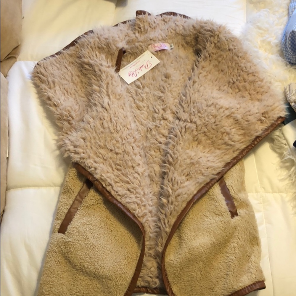 NWT Boutique Faux Fur Vest